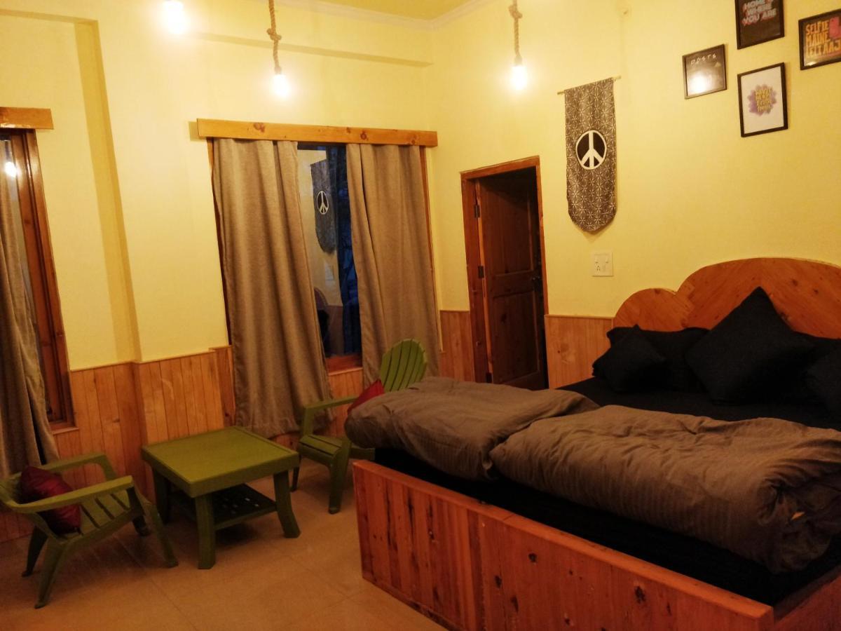 Perkup Hostel Kasol Exteriér fotografie