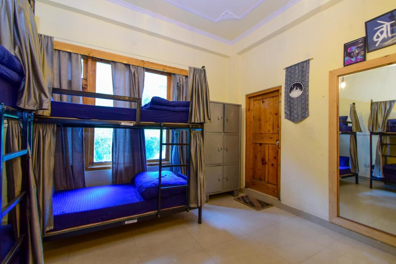 Perkup Hostel Kasol Exteriér fotografie